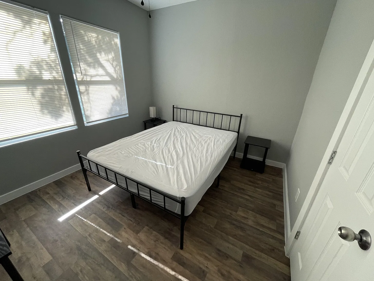 4 bed, 3.0 bath, 1672 sqft, $667 — Photo 3