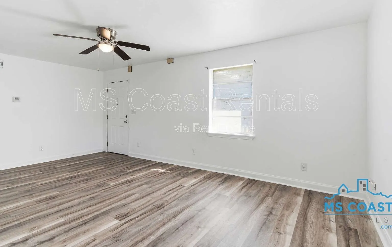 3 bed, 2.0 bath, 1404 sqft, $1,549 — Photo 4