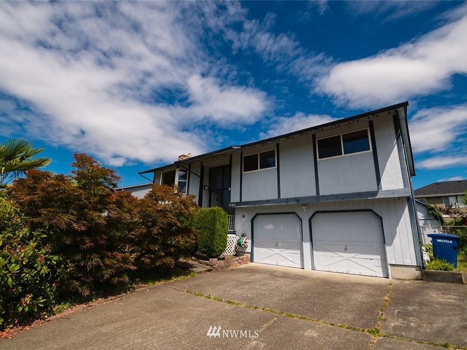 1st image of 1320 S 275th Pl