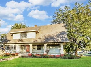 603 N College St, Cordell, OK 73632