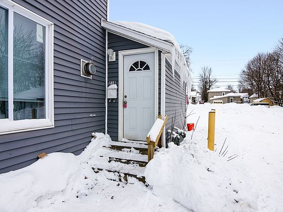 4th image of 218 E River St #1