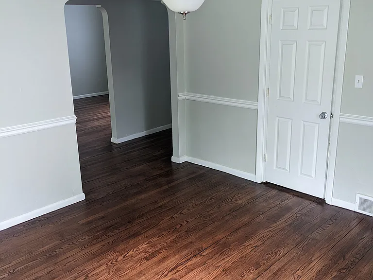 14204 Ashwood Rd — Photo 8