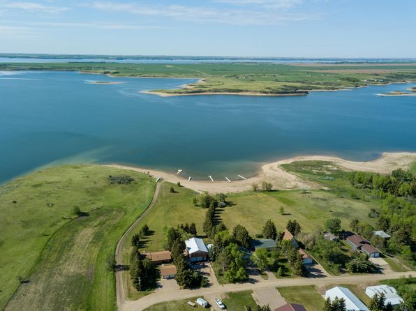 Lake Sakakawea Garrison Real Estate 30 Homes For Sale Zillow
