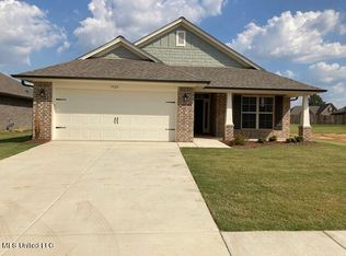 5920 Uselton Dr, Southaven, MS 38672