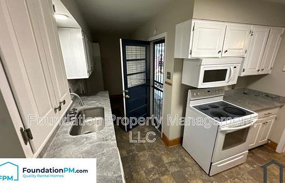 5th image of 1633 Estate Dr