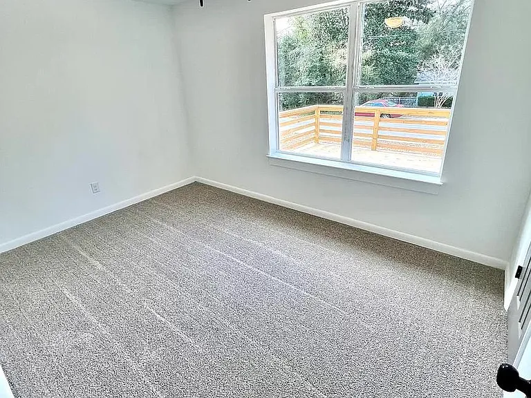 713 Cypress Dr — Photo 20
