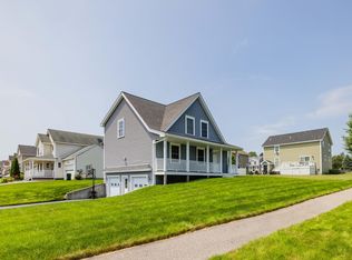 37 Trailside Cir, Saco, ME 04072