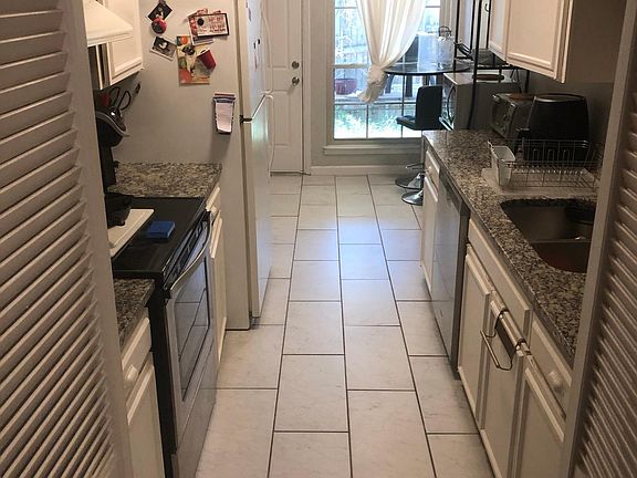 2nd image of 13728 Flagstone Ln