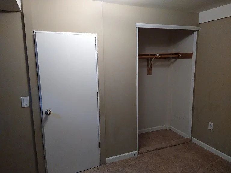 Bonus Room / Office