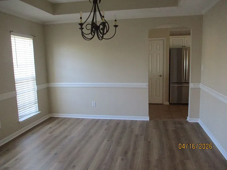 2604 Ardwick Dr — Photo 4