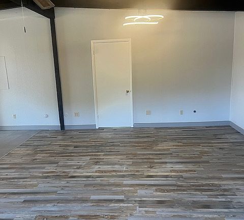 2nd image of 1230 Western Ave #2