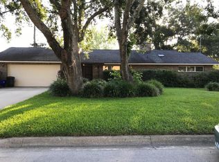828 W Victoria Cir, Ormond Beach, FL 32174