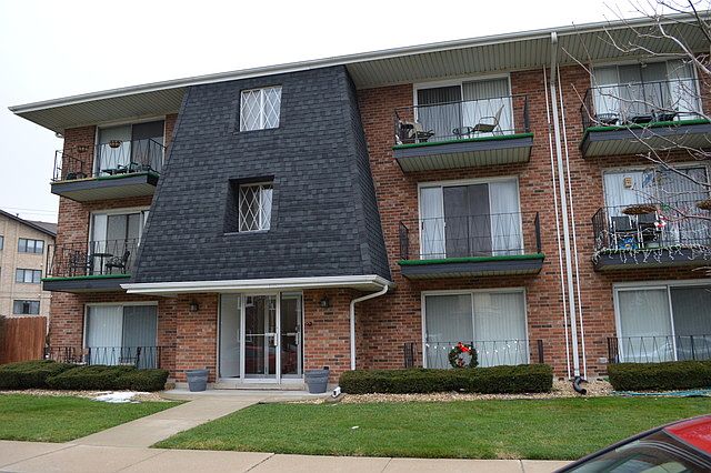 1st image of 11016 S Keating Ave APT 2B