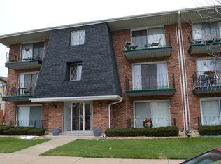 11016 S Keating Ave APT 2B, Oak Lawn, IL 60453