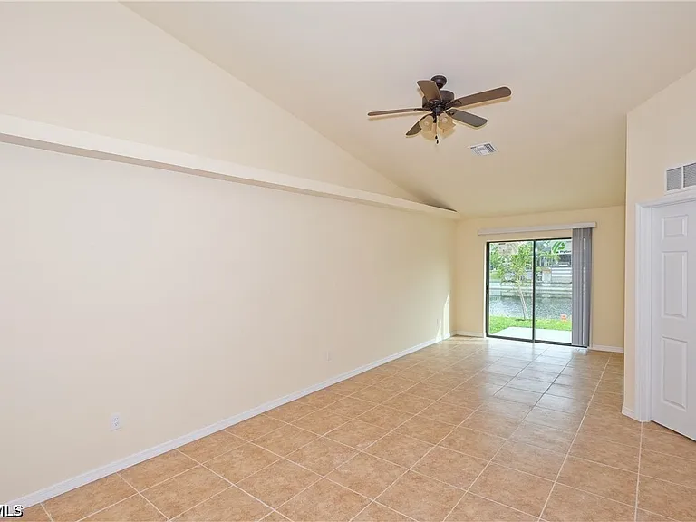 113 Cultural Park Blvd S — Photo 16