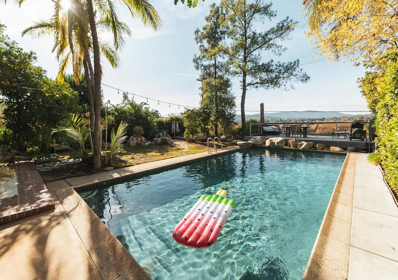 Luxury Villa w/ Pool, Mountain Views near NASA — Photo 2