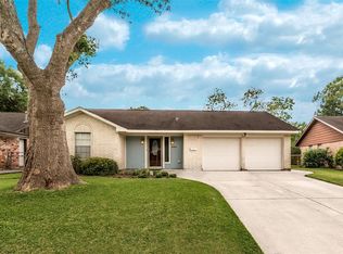 4806 Plum St, Pearland, TX 77581