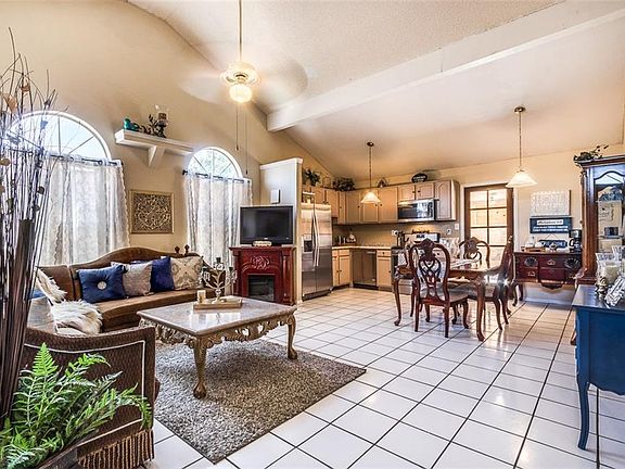 4th image of 893 Mondel Pine Pl