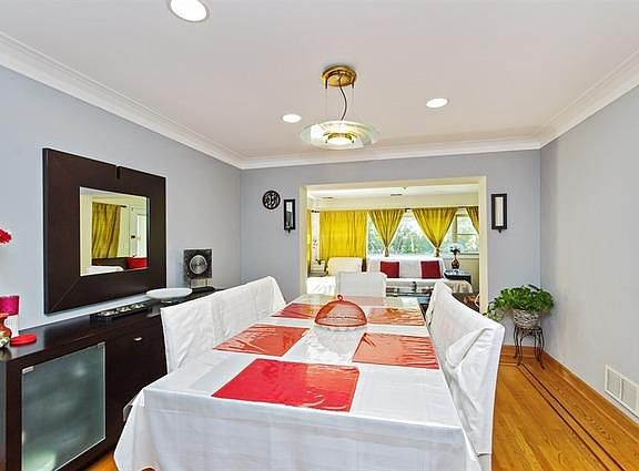 3rd image of 6504 N Central Park Ave