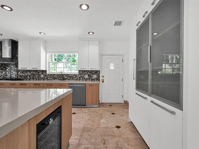 244 SW 28th Rd — Photo 30