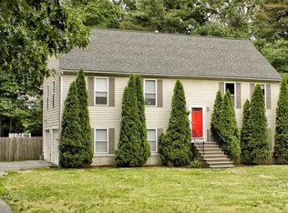 65 Neadam Ct, Swansea, MA 02777