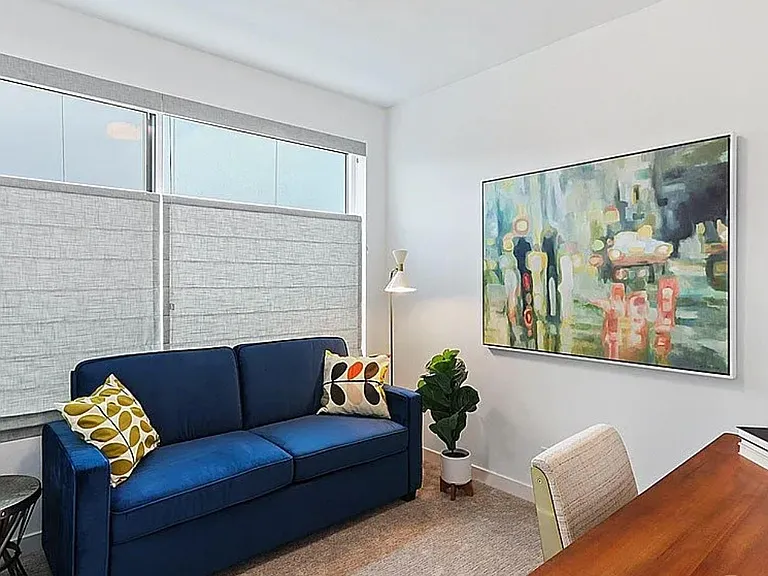Guest bedroom