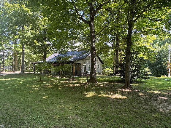 4th image of 378 Shugars Hill Rd