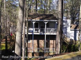 121 Carmichael Ct, Cary, NC 27511