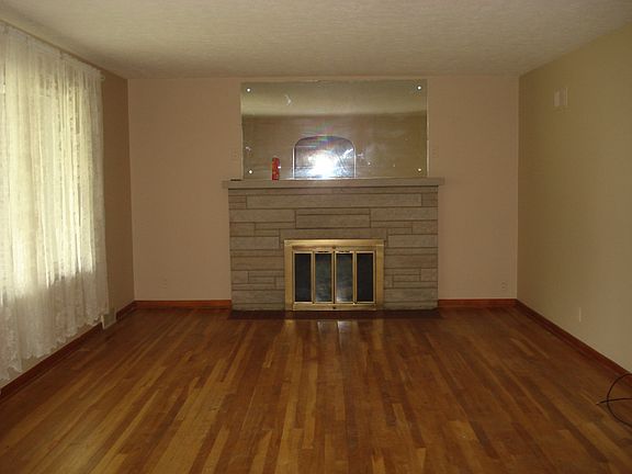 2nd image of 6505 W Us 40