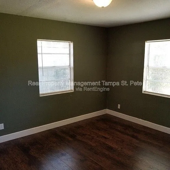 1715 E Lambright St N — Photo 7