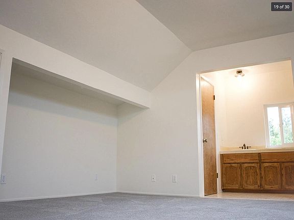 5th image of 24196 Loma Prieta Ave