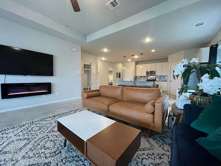 3747 Lake Bend Shore Dr — Photo 6