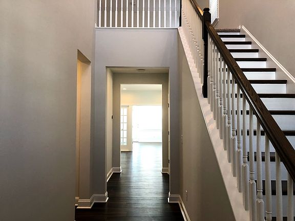 2nd image of 1172 Canyon Shadows Ct