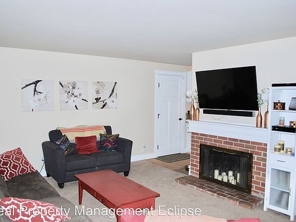 5th image of 17915 Spruce Way