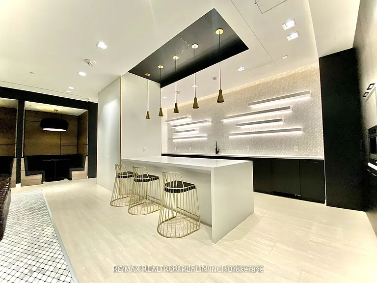 85 Wood St #303 — Photo 25