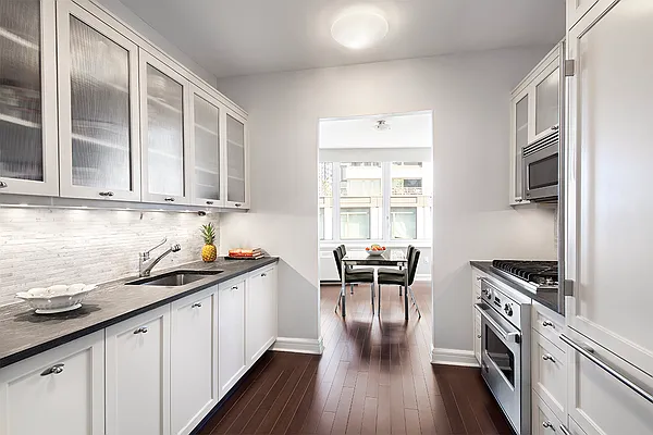 Sold by Corcoran | media 3