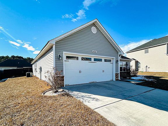 4th image of 426 Derrick Drive