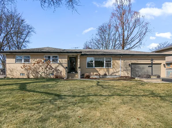 6734 W Edgewood Rd, Palos Heights, IL 60463