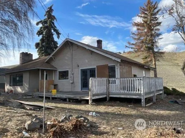 1092 Crusher Canyon Rd, Selah, WA 98942