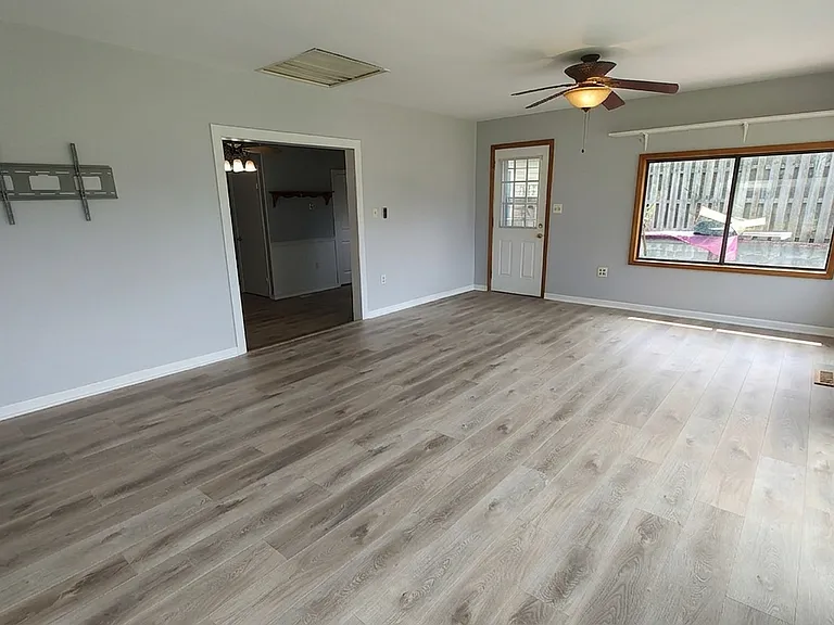 8027 Shore Rd — Photo 13