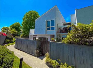 623 Lakeview Ln #9, Costa Mesa, CA 92626