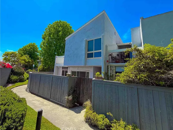 623 Lakeview Ln #9, Costa Mesa, CA 92626