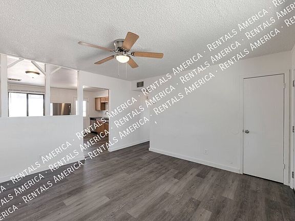 3rd image of 1391 W Tulip Pl