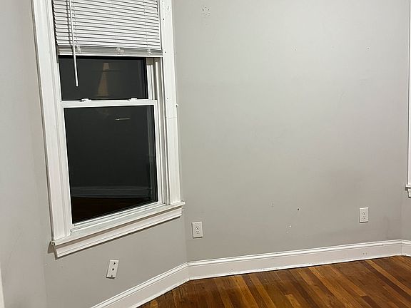 5th image of 99 Franklin St APT 6