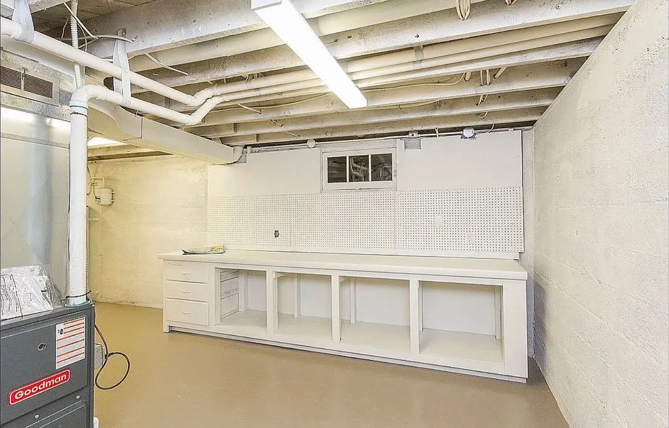 3 bed, 1490 sqft, $2,790 — Photo 3