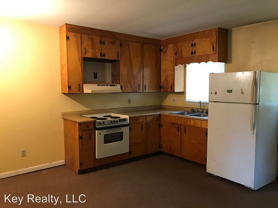 2nd image of 92 Lafitte Dr