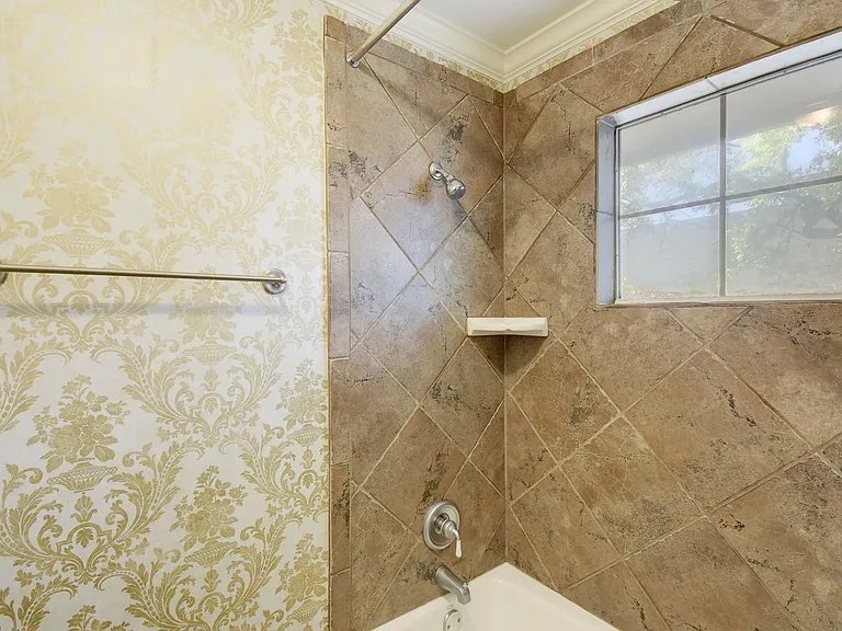 1507 Elton Ln #A — Photo 19