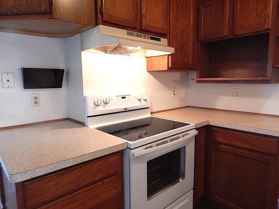 3rd image of 21 N Holly Ave