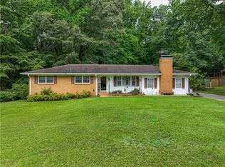 867 Sinyard Rd, Lithia Springs, GA 30122