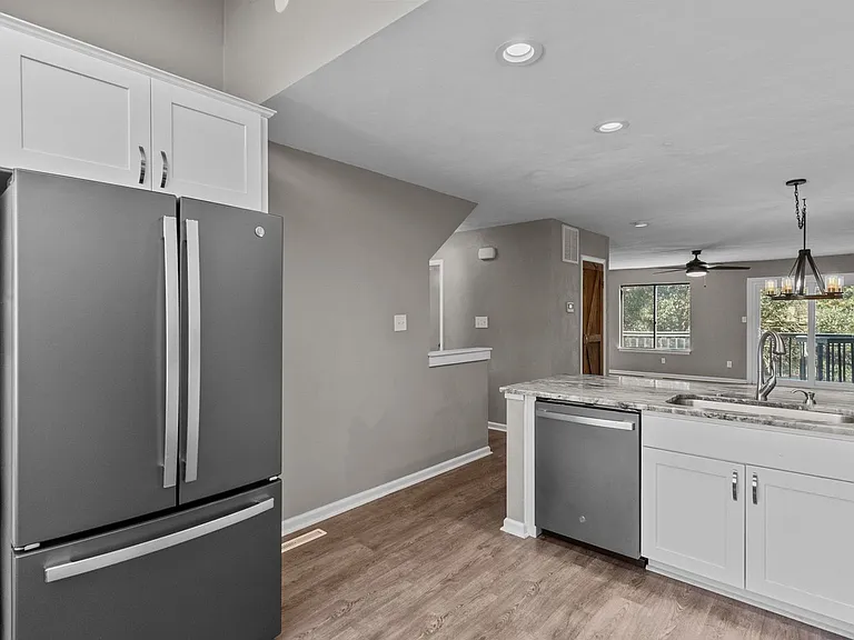 3912 Whooping Crane Cir — Photo 6
